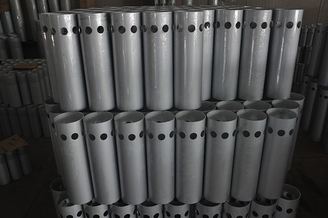 沖孔(kǒng)鋁管生産廠家(jiā)