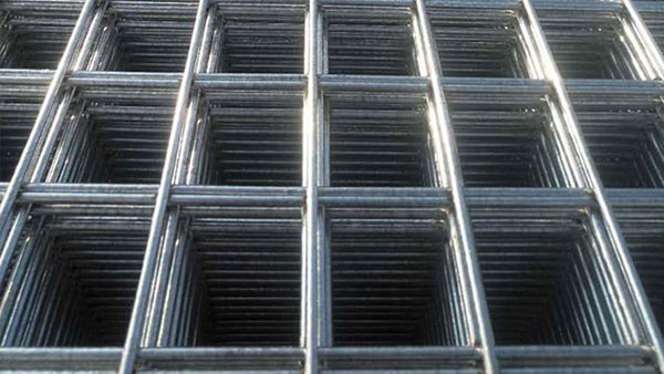 鍍鋅沖(chong)孔網