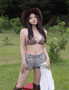 《丽莎老师-玩偶姐姐在线中文播放视频》