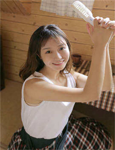 《暖暖直播高清在线观看免费-动漫爱情》