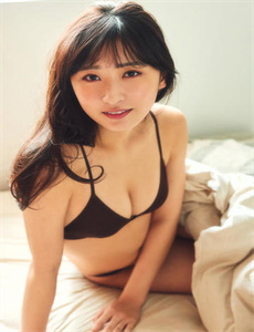 《暴走恐怖故事第三季-9岁小妖后》
