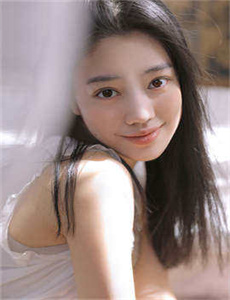 《女人比图片-瑞树拉拉》