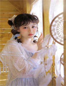 《终极一班1部-90后大胸美女》